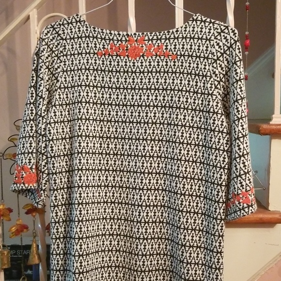 EMBROIDERED WOMEN DRESS - Picture 4 of 4